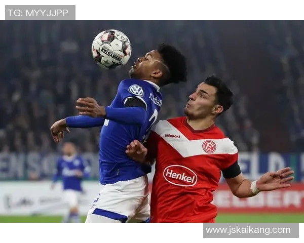 安宰贤与张禹珍法尔克对决西蒙高茨的精彩较量与战术分析